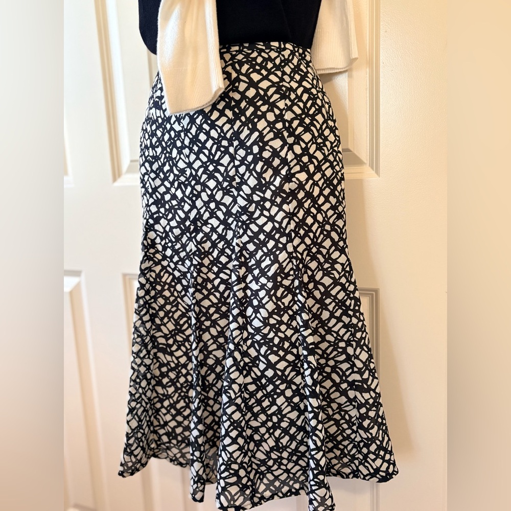 Black & White Printed A-Line Midi Skirt